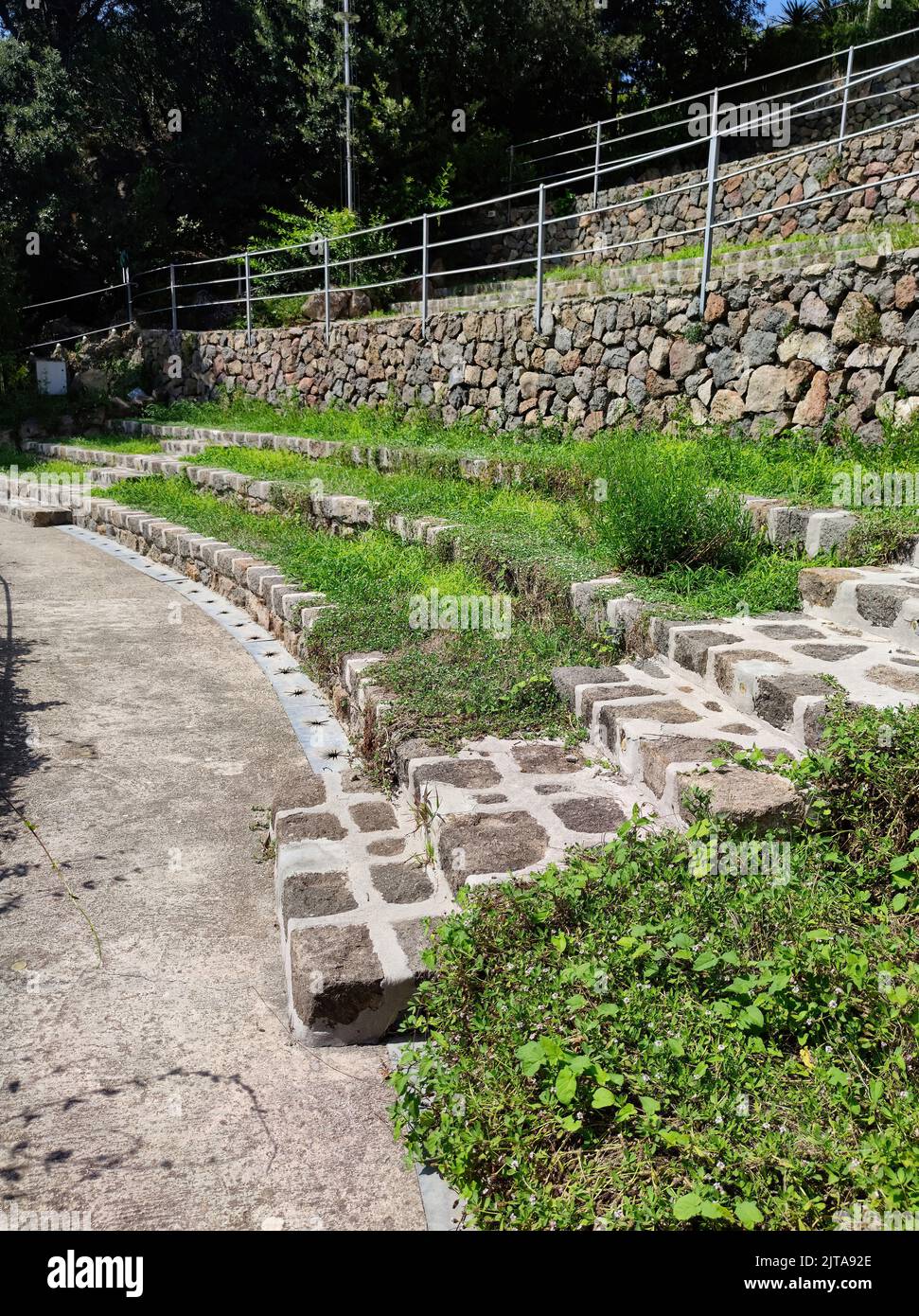 Le Théâtre grec du jardin de Mortella est l'un des plus beaux jardins d'Italie. Isola d'Ischia, Forio, Italie Banque D'Images