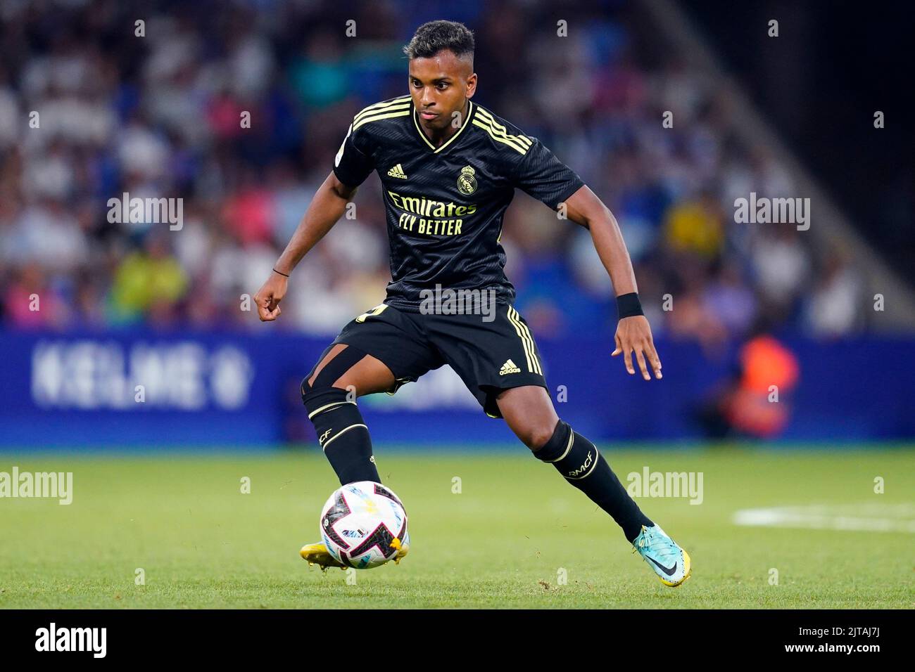 Rodrygo sort du Real Madrid lors du match de la Liga entre le RCD Espanyol et le Real Madrid, joué au stade RCDE sur 28 août 2022 à Barcelone, Espagne. (Photo de Sergio Ruiz / PRESSIN) Banque D'Images