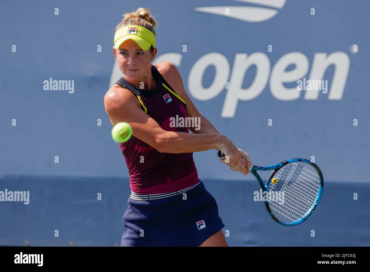 New York, États-Unis, 29th, août 2022. LA joueuse DE tennis AMÉRICAINE Elisabeth Mandlik (fille de l'ancienne championne du Grand Chelem Hana Mandlikova) en action lors du tournoi de l'US Open au Centre national de tennis Billie Jean King, le lundi 28 août 2022. © Juergen Hasenkopf / Alamy Live News Banque D'Images