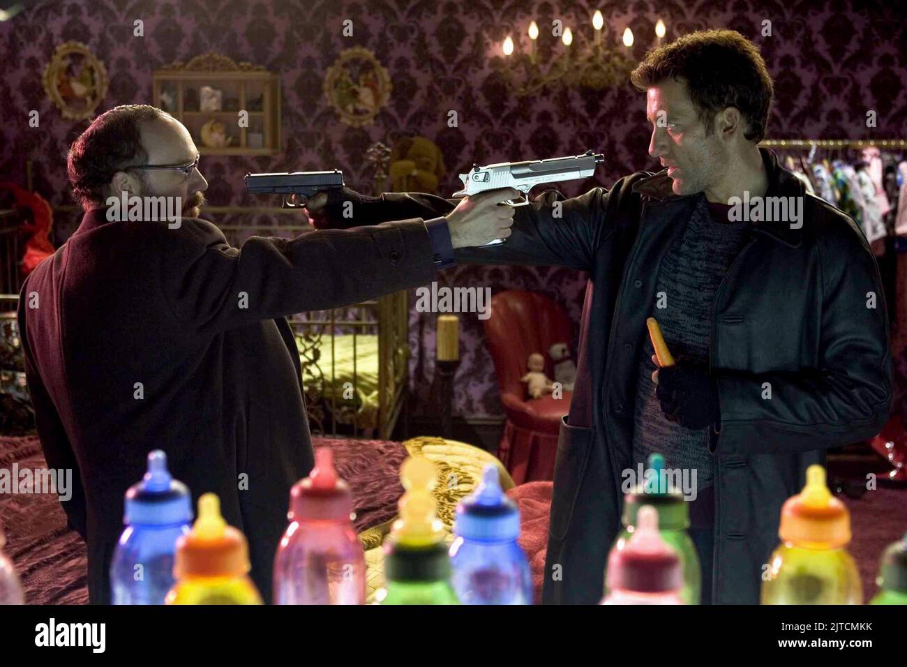 PAUL GIAMATTI, CLIVE OWEN, shoot 'em up, 2007 Banque D'Images