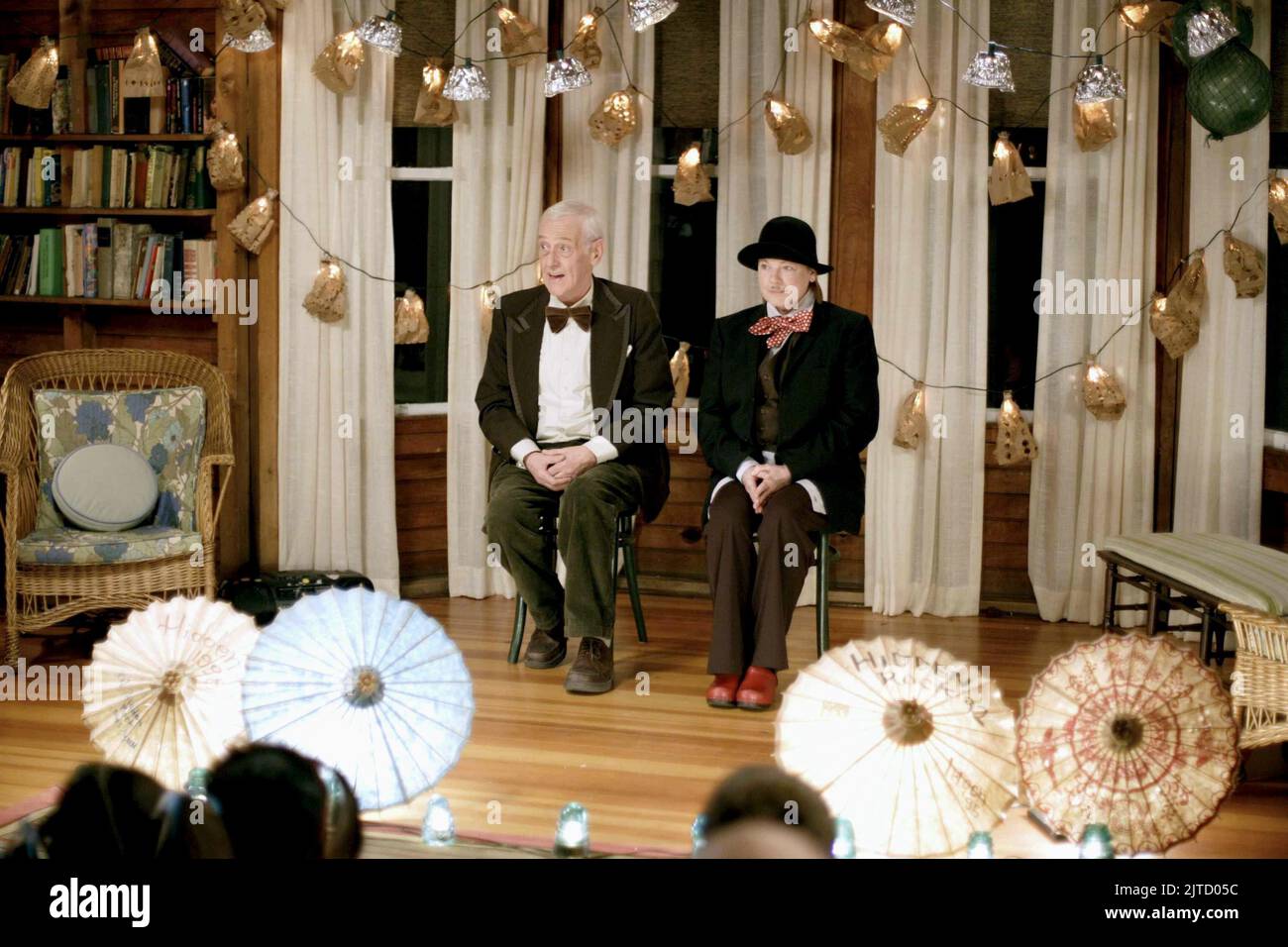 JOHN MAHONEY, DIANNE WIEST, Dan in Real Life, 2007 Banque D'Images