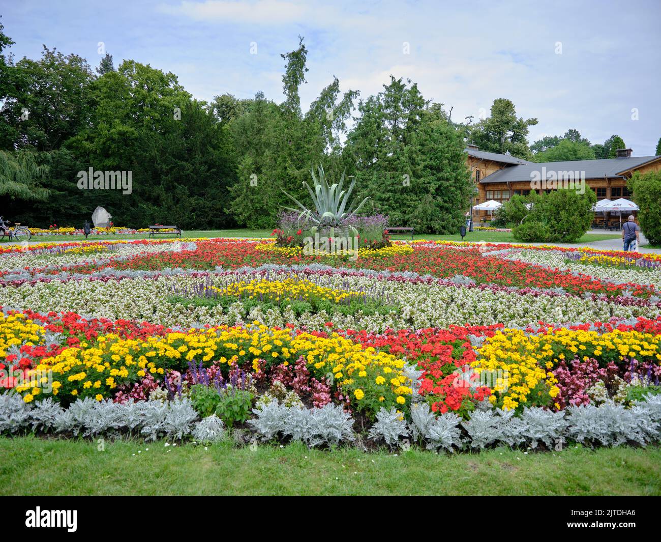 Tapis de fleurs dans un centre de santé, Ciechocinek, Pologne. Banque D'Images