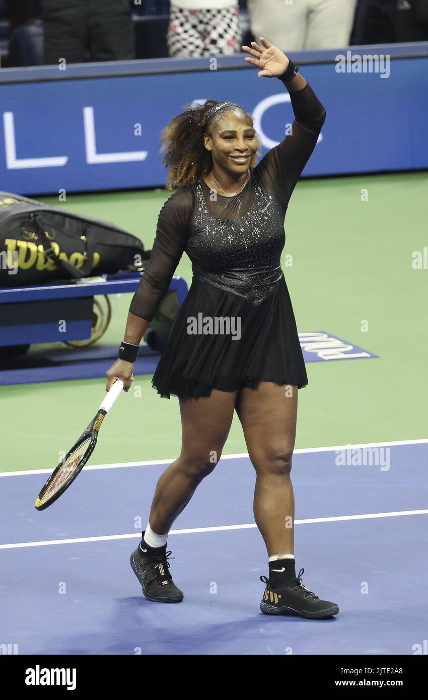 New York, États-Unis, 29 août 2022, Serena Williams des États-Unis fête sa première victoire lors du 1 e jour du tournoi de tennis du Grand Chelem 2022, 4th sur 29 août 2022 au Centre national de tennis de l'USTA à New York, États-Unis - photo : Jean Catuffe/DPPI/LiveMedia Banque D'Images