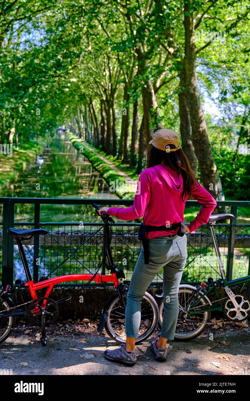 France, cher (18), Bourges, vélo le long du Canal de Berry et de la Trouée verte Banque D'Images