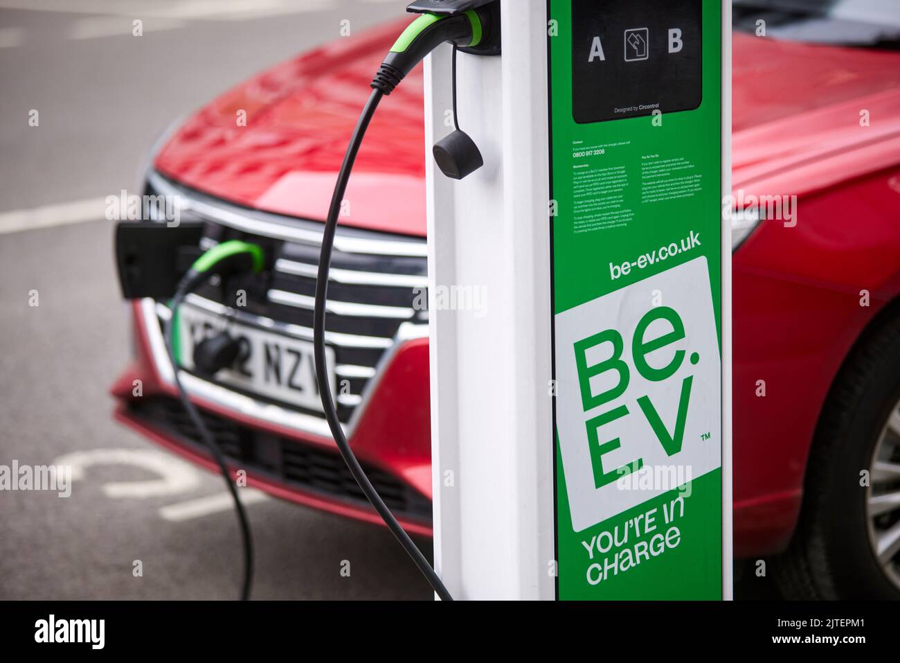 BE.EV parking public Bay Street ev point de charge à Salford GTR Manchester Banque D'Images