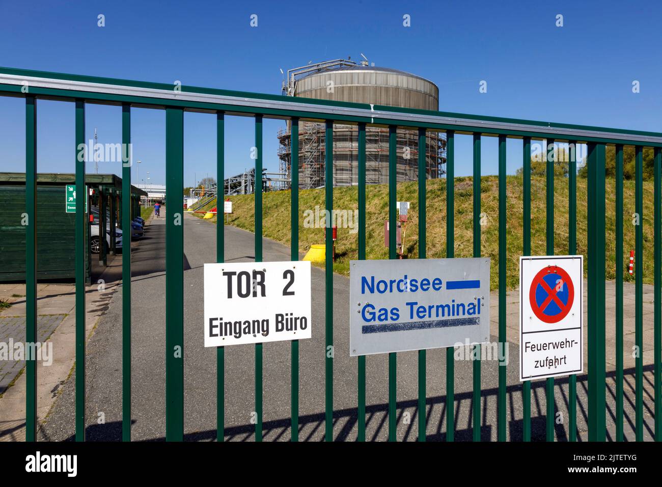 Nordsee Gas terminal Brunsbüttel, réservoir surélevé pour gaz liquide Banque D'Images