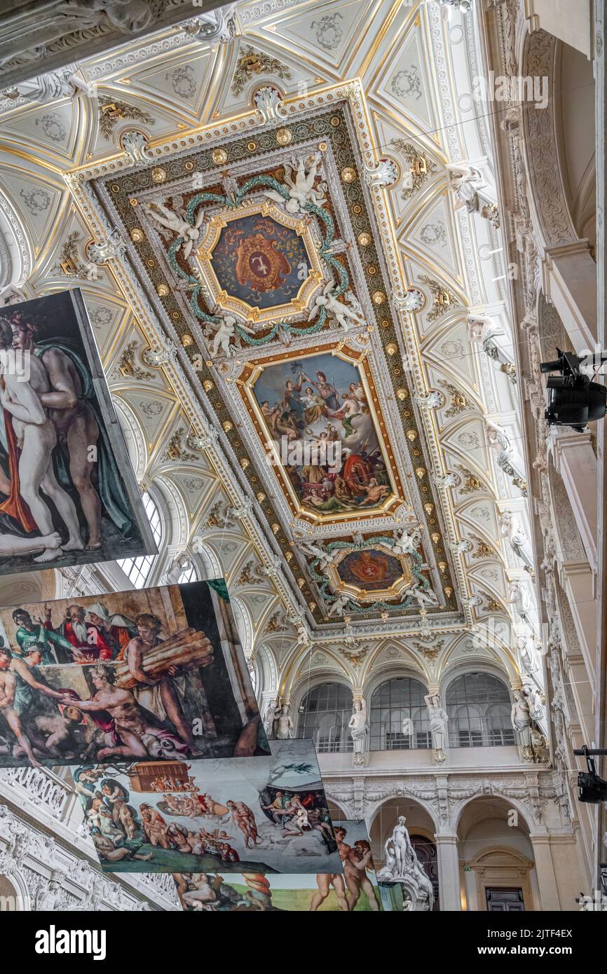 L'exposition de la seize Chapelle de Michel-Ange au palais du commerce de Metropolis de Lyon Banque D'Images