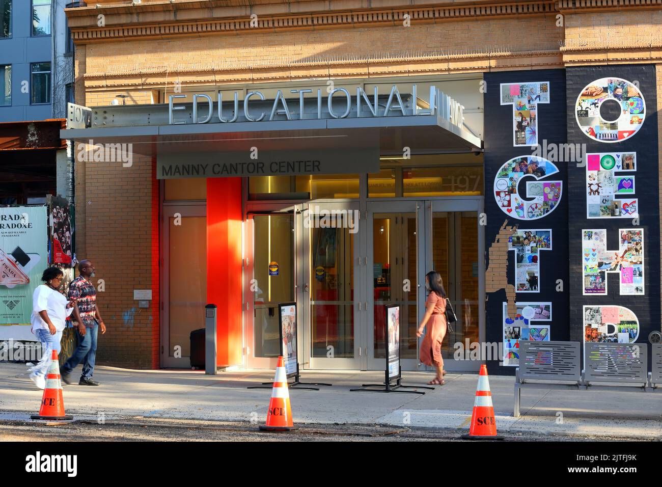 Manny Cantor Center @ Educational Alliance, 197 E Broadway, New York, NYC boutique photo du centre communautaire de Manhattan Chinatown/Lower East Side Banque D'Images