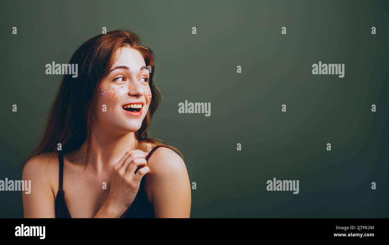 Wow girl Banque de photographies et d'images à haute résolution - Alamy