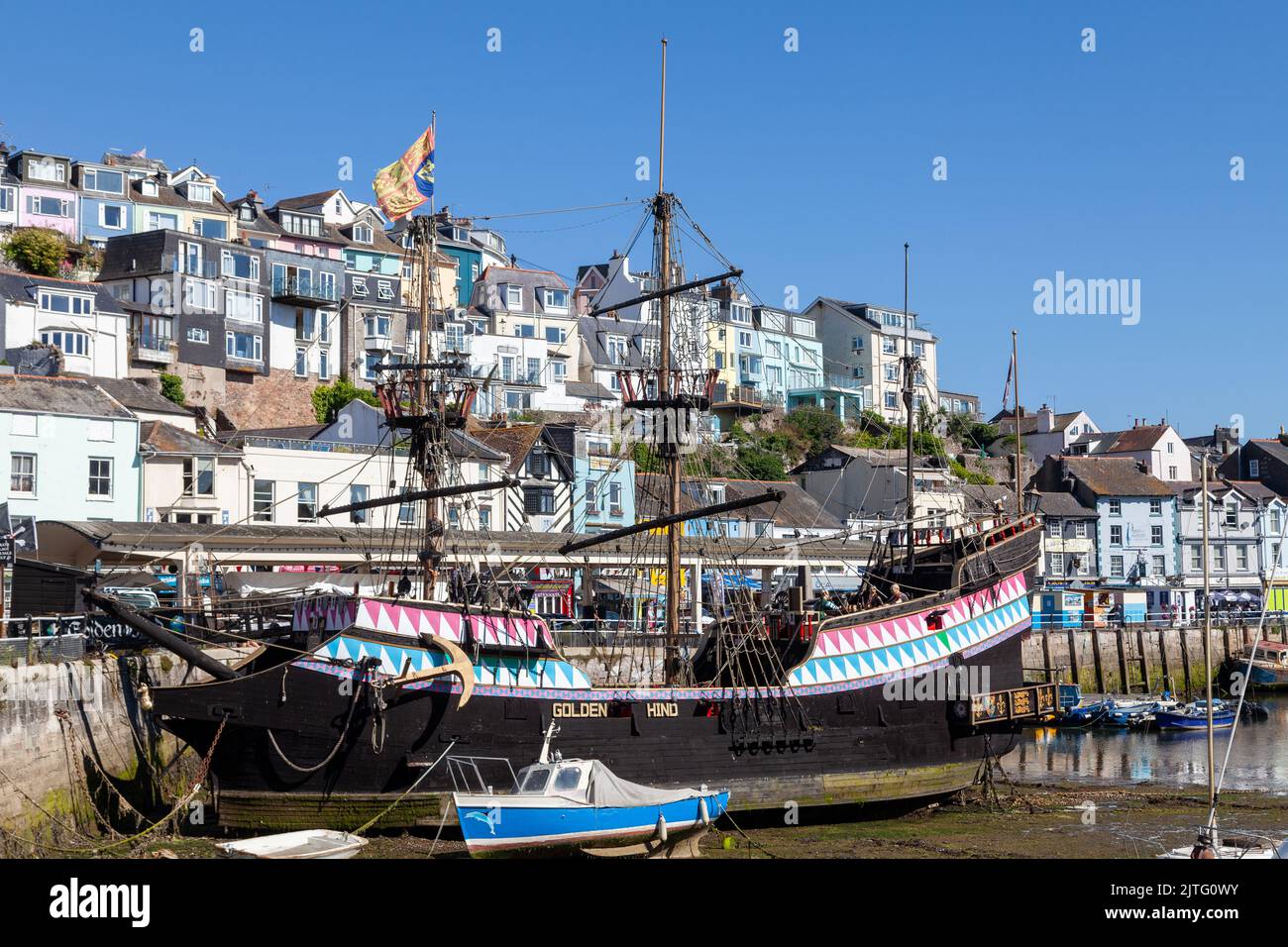 Une réplique du port Brixham amarré de Golden Hind à Devon. Banque D'Images