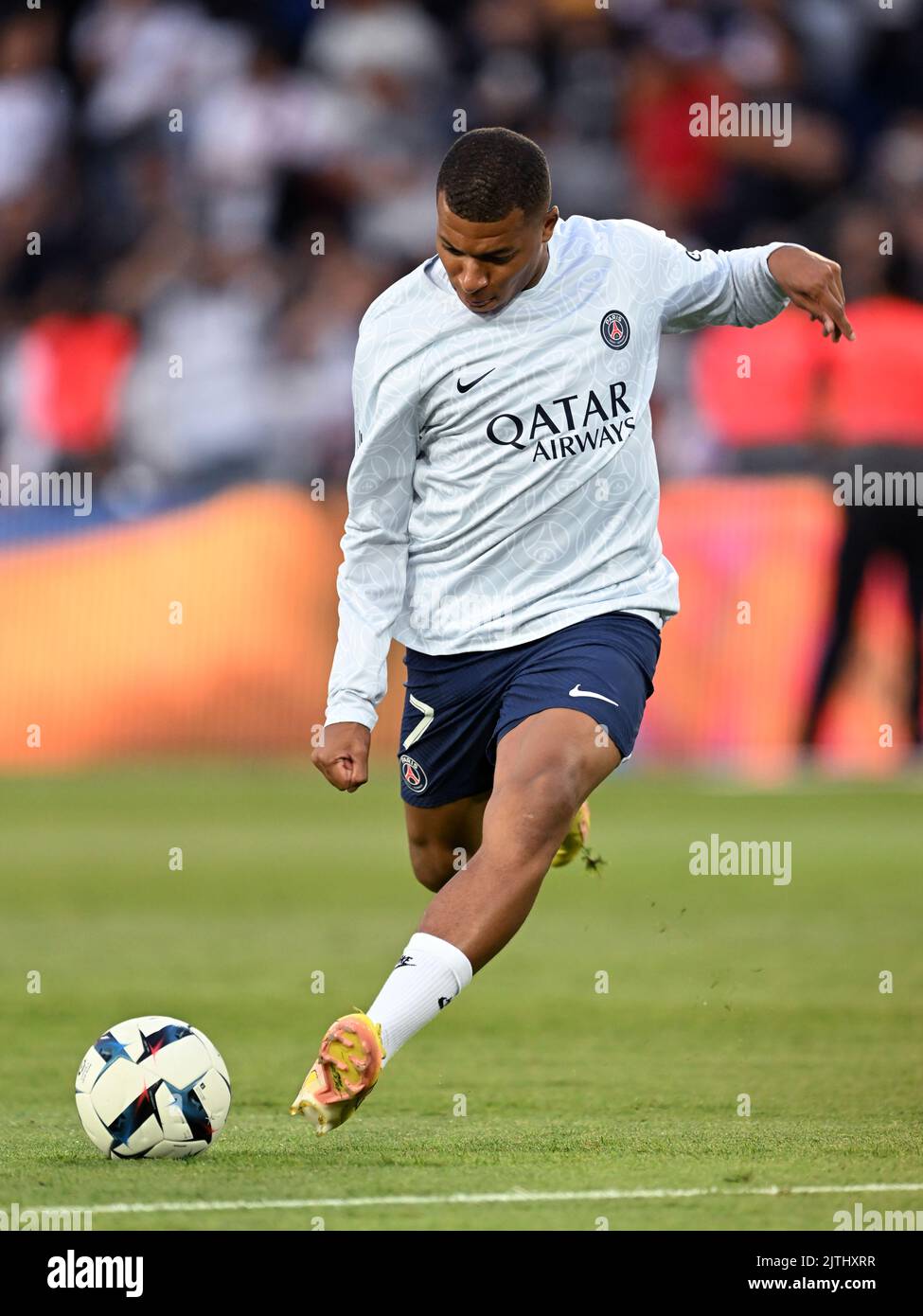 PARIS - Kylian Mbappe de Paris Saint-Germain lors du match de la Ligue française 1 entre Paris Saint-Germain et MONACO au Parc des Princes à Paris, France sur 28 août 2022. ANP | hauteur néerlandaise | GERRIT DE COLOGNE Banque D'Images