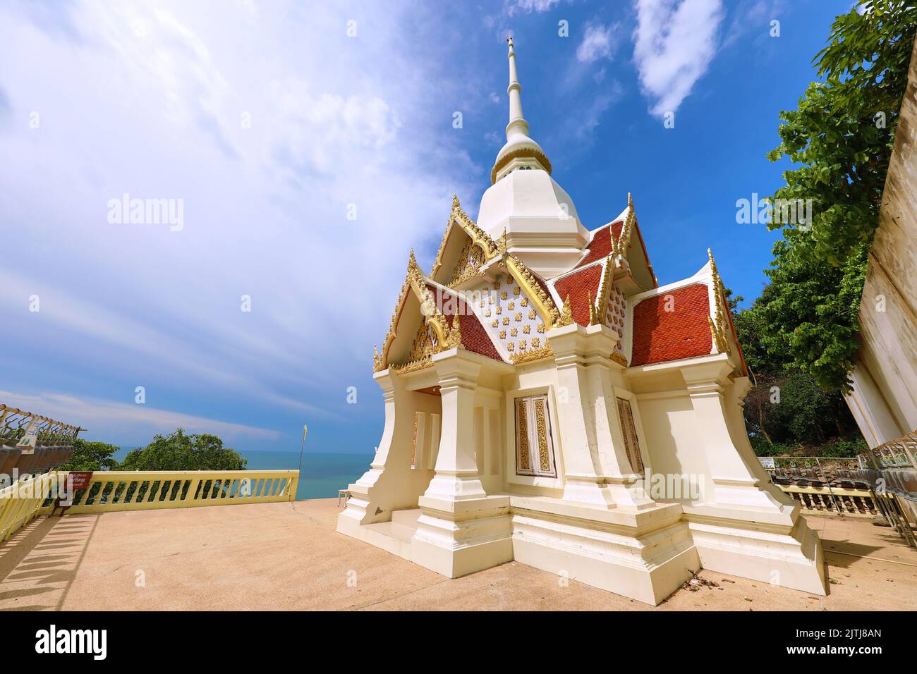 Temple Khao Takiab sur Chopsticks Hill, Hua Hin, Thaïlande Banque D'Images