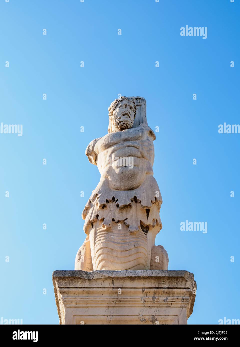 Sculpture à l'entrée de l'Odéon d'Agrippa, Agora antique, Athènes, Attique, Grèce Banque D'Images