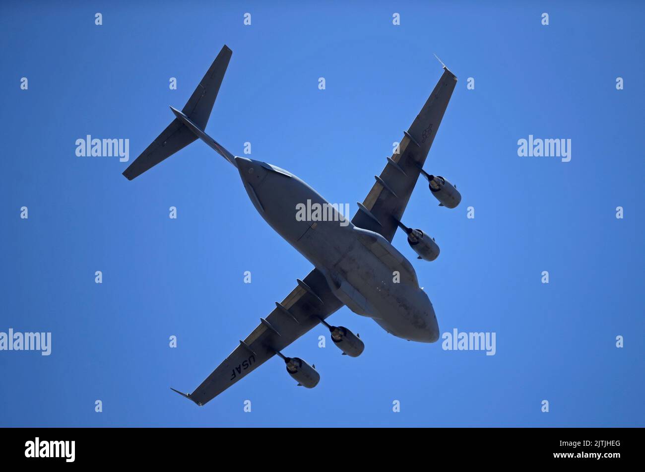 Le C-17 vu en vol, conçu pour remplacer le Starligher C-141 de Lockheed. Banque D'Images