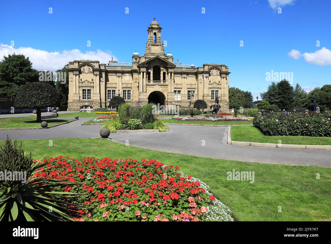 Cartwright Hall, à Lister Park, Bradford, où l'œuvre de David Hockney est fièrement exposée, comme lieu de naissance de l'artiste, dans le West Yorkshire, au Royaume-Uni Banque D'Images