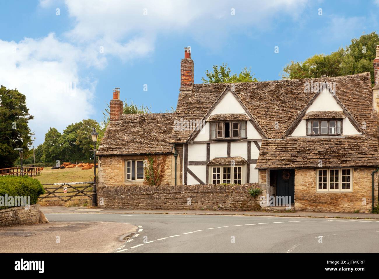 Le village Wiltshire de Lacock est un village dans le comté de Wiltshire Angleterre appartenant à la fiducie nationale, Banque D'Images