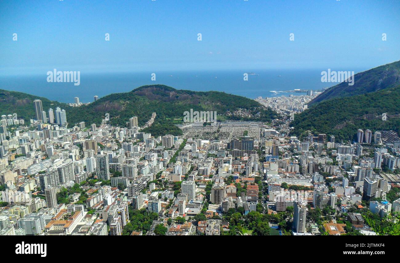 Vue depuis le sommet du point de vue dona marta à Rio de Janeiro, Brésil. Banque D'Images