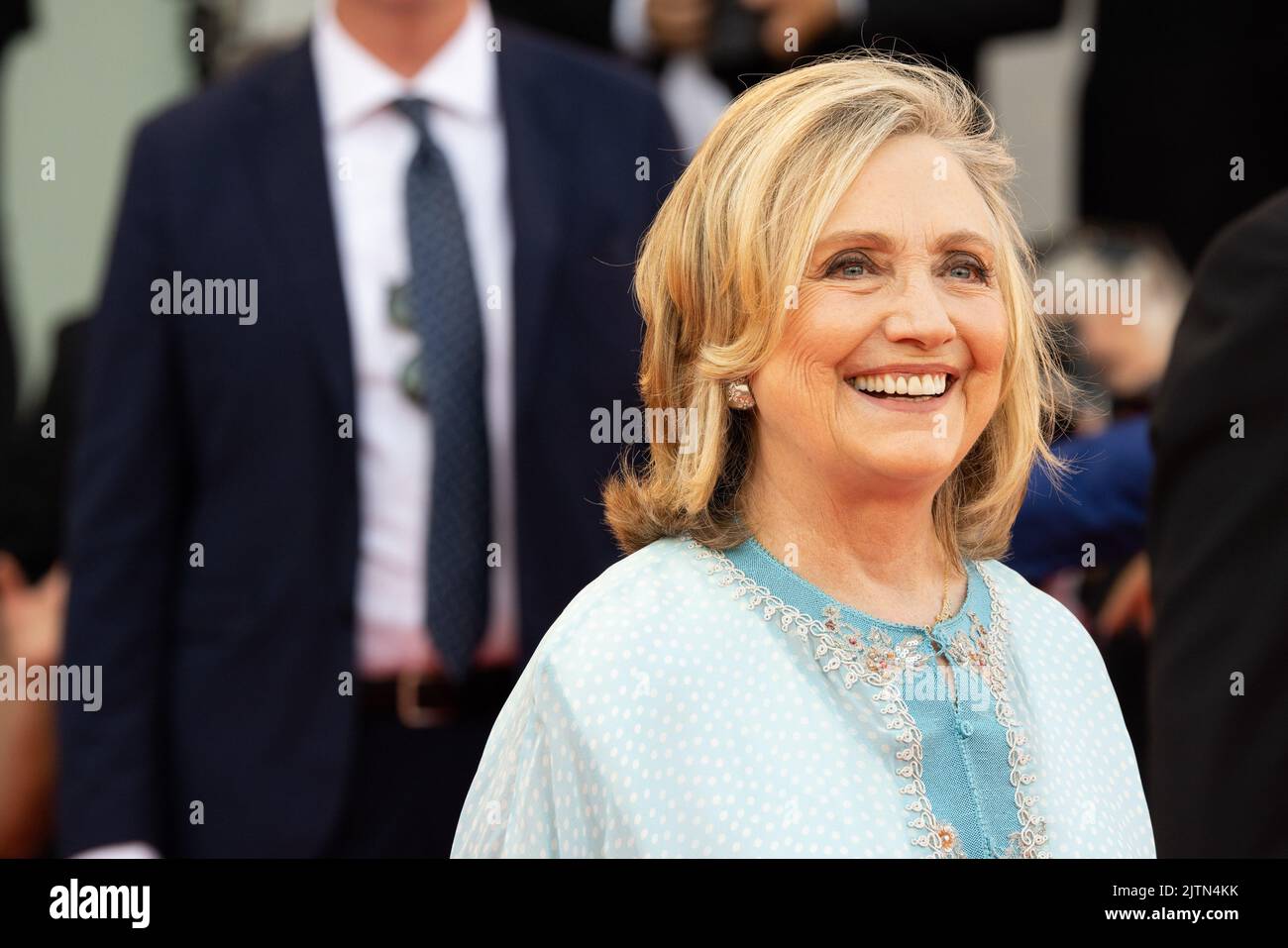 Lido di Venezia, Italie, 31/08/2022, Hillary Clinton assiste au "bruit blanc" et à la cérémonie d'ouverture tapis rouge au Festival International du film de Venise sur 31 août 2022 79th à Venise, Italie. ÉPhoto: Cinzia Camela. Banque D'Images