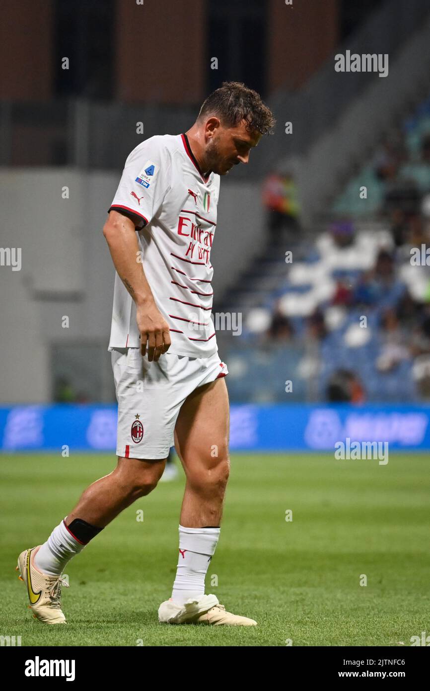 Sassuolo, Italie - 30/08/2022, Foto Massimo Paolone/Lapresse 30 Agosto 2022 - Sassuolo, Italie - sport, calcio - Sassuolo vs Milan - Campionato italiano di calcio Serie A TIM 2022/2023 - Stadio Mapei TCCE&#xe0; del Tricolore. Nella foto: Alessandro Florenzi (A.C. Milan) infortunio 30 août 2022 Sassuolo, Italie - sport, calcio - Sassuolo vs Milan - Championnat italien de football série A 2022/2023 - Stade Mapei. Dans la photo: Alessandro Florenzi (A.C. Milan) blessé Banque D'Images