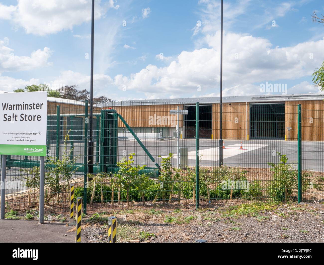 Nouveau magasin de sel vide et dépôt de gritter à Warminster, Wiltshire, Royaume-Uni. Banque D'Images