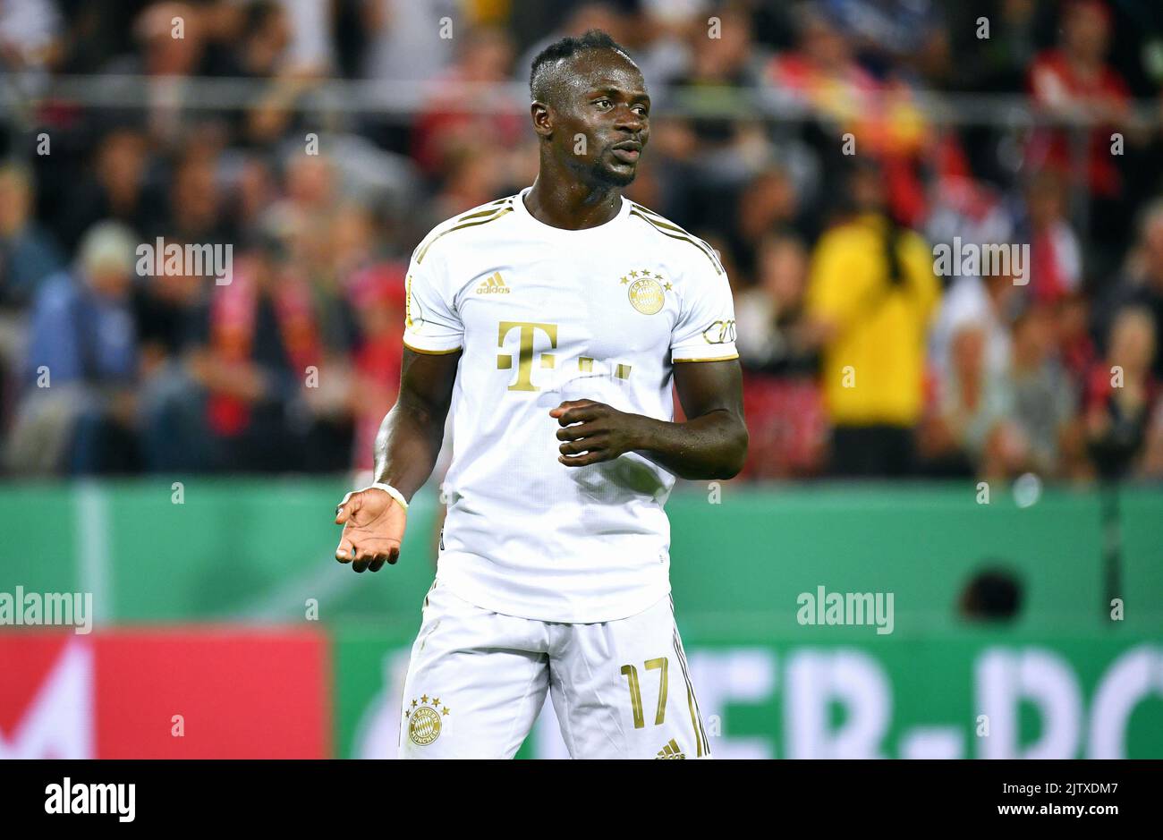 Coupe DFB, 1st Round, Rhein Energie Stadium Cologne; Viktoria Cologne - FC Bayern Munich; Sadio Mané Banque D'Images