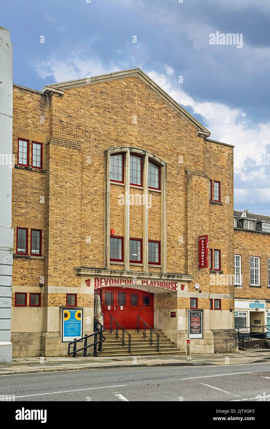 Devonport Playhouse, lieu de spectacles de théâtre amateur à Fore Street. Auparavant une église méthodiste. Banque D'Images