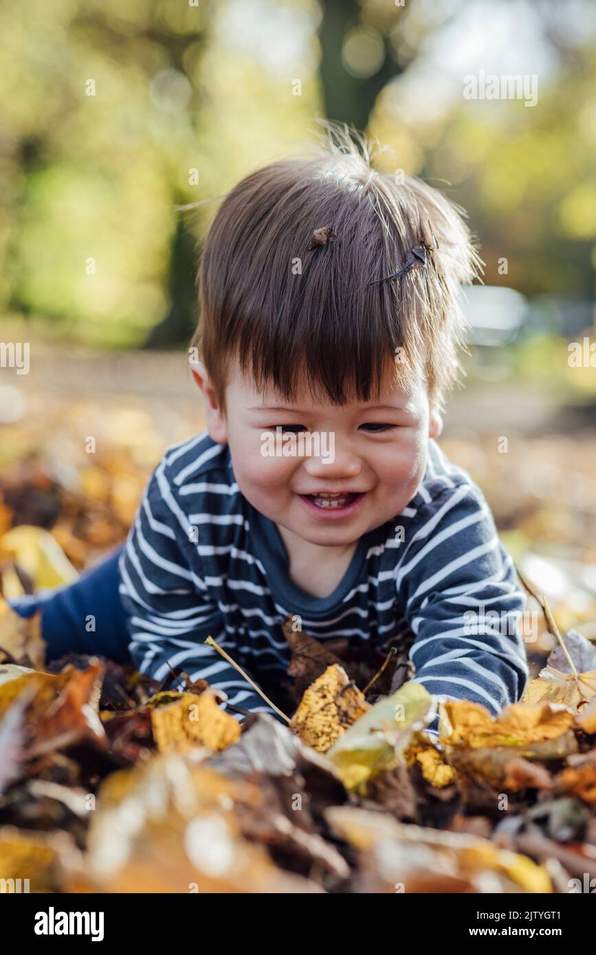 Bebe Metisse Banque De Photographies Et D Images A Haute Resolution Alamy