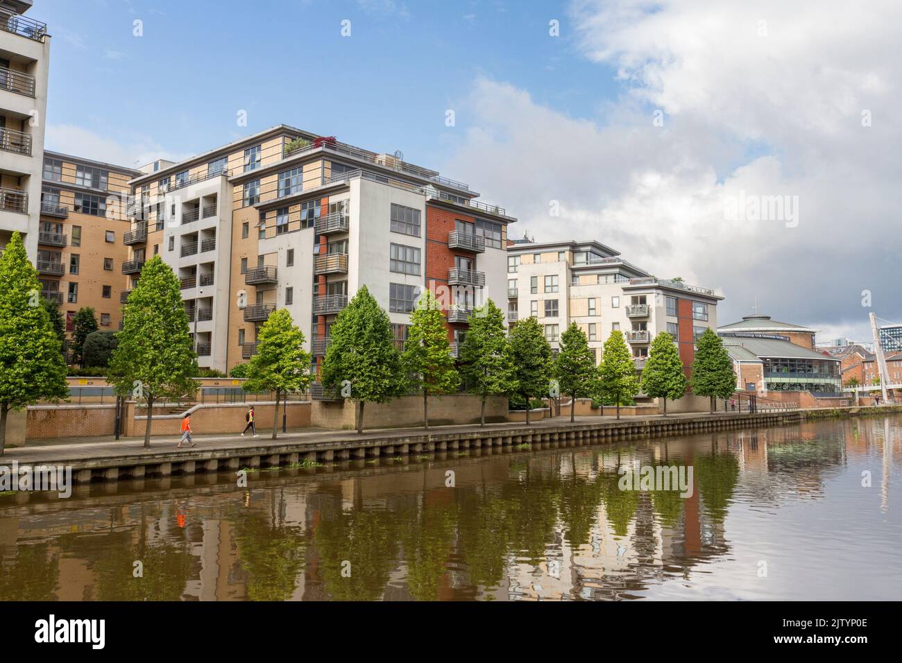 Brewery Wharf, un développement mixte avec des magasins, des bureaux et des installations de loisirs près de la rivière aire, Leeds, West Yorkshire, Royaume-Uni. Banque D'Images