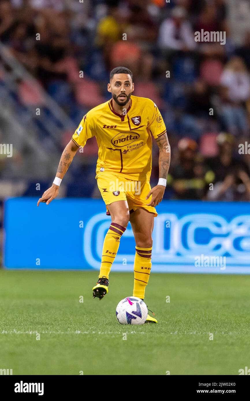 Dylan Bronn (Salernitana) pendant le match italien 'erie A' entre Bologne 1-1 Salernitana au stade Renato Dall Ara sur 1 septembre 2022 à Bologne, Italie. Credit: Maurizio Borsari/AFLO/Alay Live News Banque D'Images