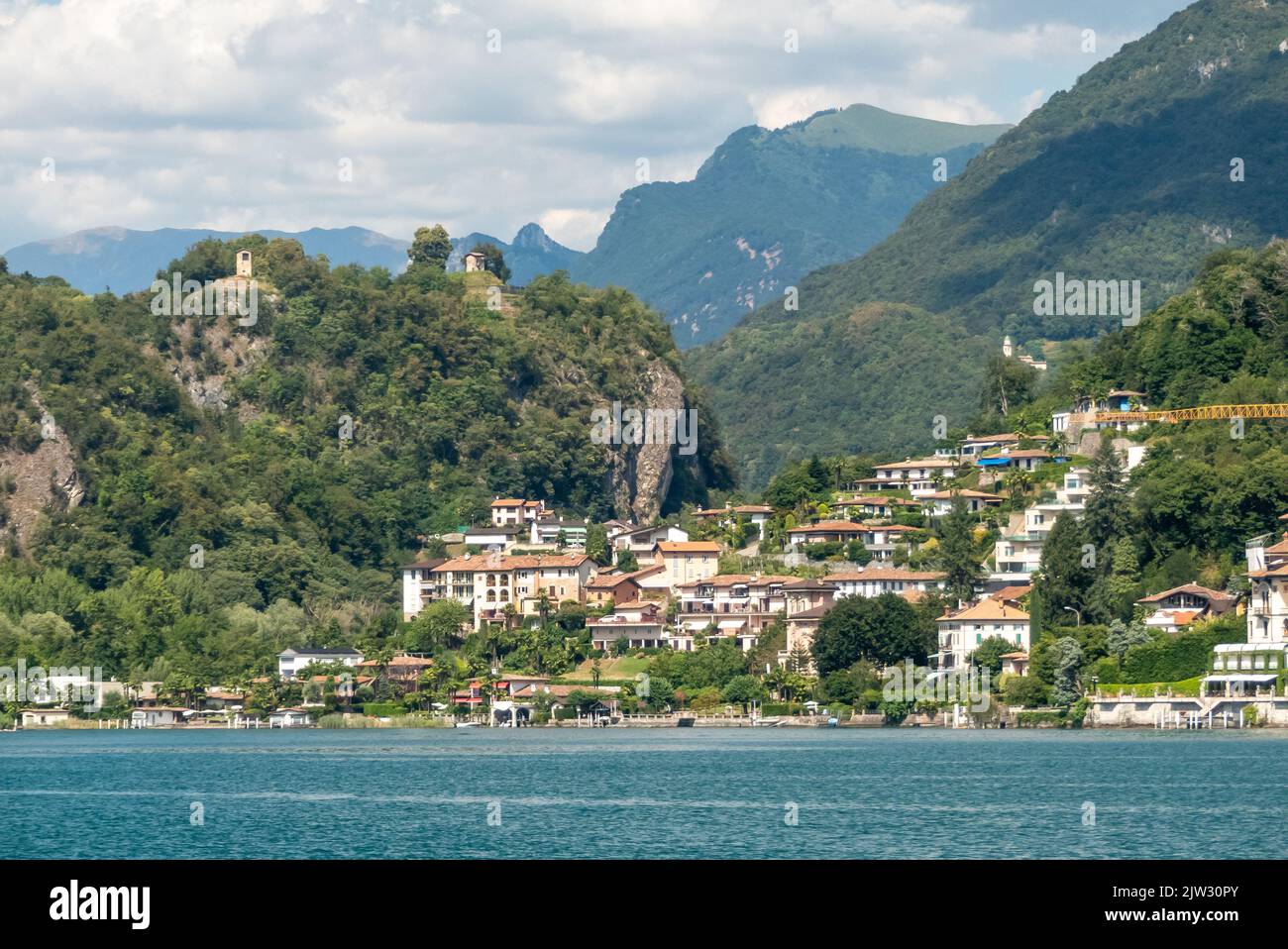 Lac de Lugano, Suisse: Le bord du lac près de Figino Banque D'Images