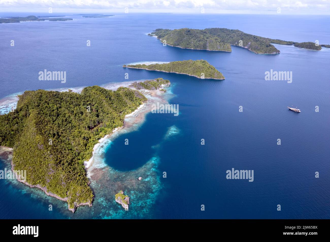 Vue aérienne des îles Fam, Raja Ampat Indonésie. Banque D'Images