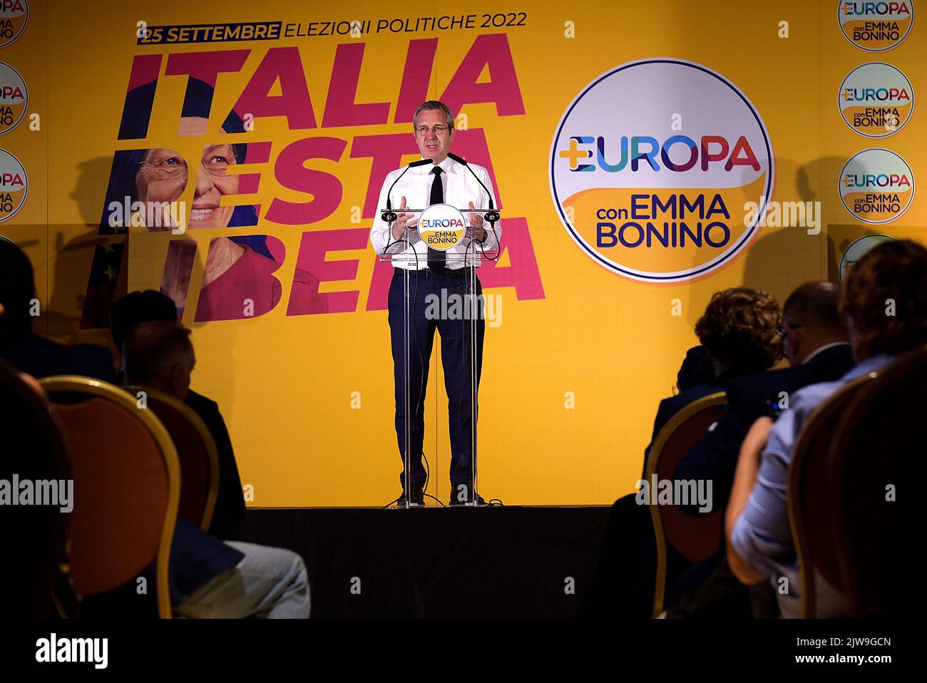 Rome, Italie. 04th septembre 2022. Benedetto Della Vedova, secrétaire nationale du parti Europa, prend la parole lors de l'ouverture officielle de la campagne électorale pour les élections politiques italiennes prévues le 25 septembre 2022. (Photo par Vincenzo Nuzzolese/SOPA Images/Sipa USA) crédit: SIPA USA/Alamy Live News Banque D'Images