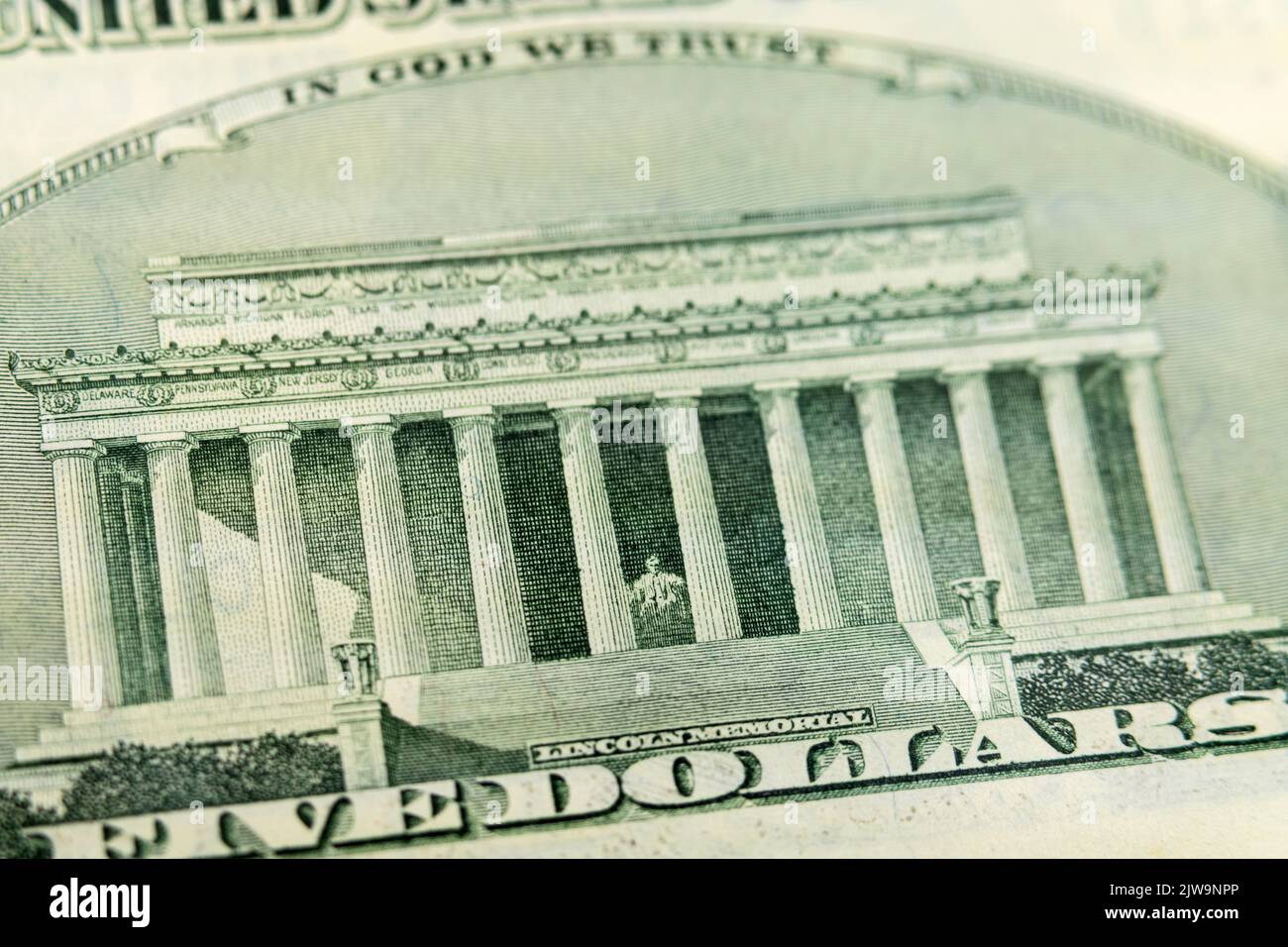 Lincoln Memorial macro de gros plan sur le dos de la US Five Dollar Bill. Banque D'Images