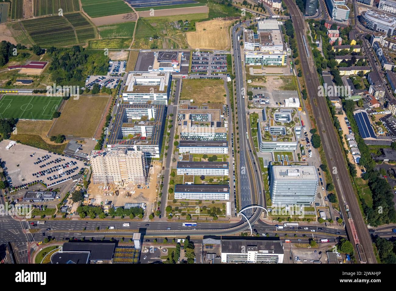 Vue aérienne, Office national d'enquête criminelle de Rhénanie-du-Nord-Westphalie, site de construction élevé B1 sur la restauration du bâtiment Völklinger Straße, Banque D'Images