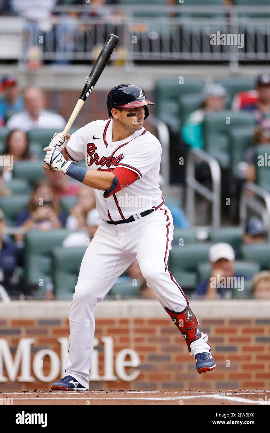 ATLANTA, GA - 4 SEPTEMBRE : Austin Riley (27), troisième joueur de base des Braves d'Atlanta, lors d'un match contre les Marlins de Miami le 4 septembre 2022 au Truist Park à Atlanta, en Géorgie. (Photo de Joe Robbins/image du sport) Banque D'Images