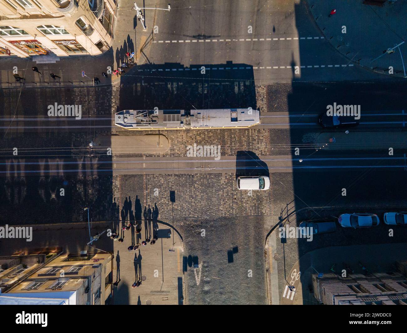 Vue en hauteur sur la circulation de la ville de Lviv Banque D'Images