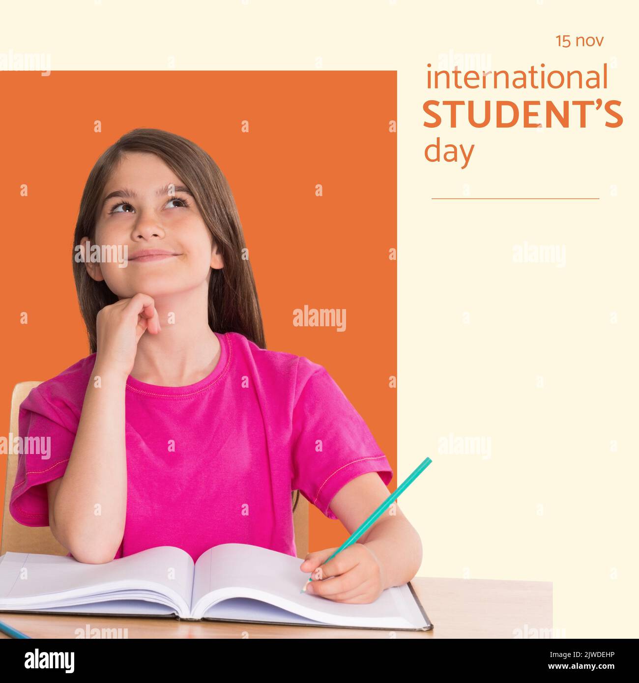 Composition du texte de la journée internationale des étudiants sur une écolière caucasienne Banque D'Images