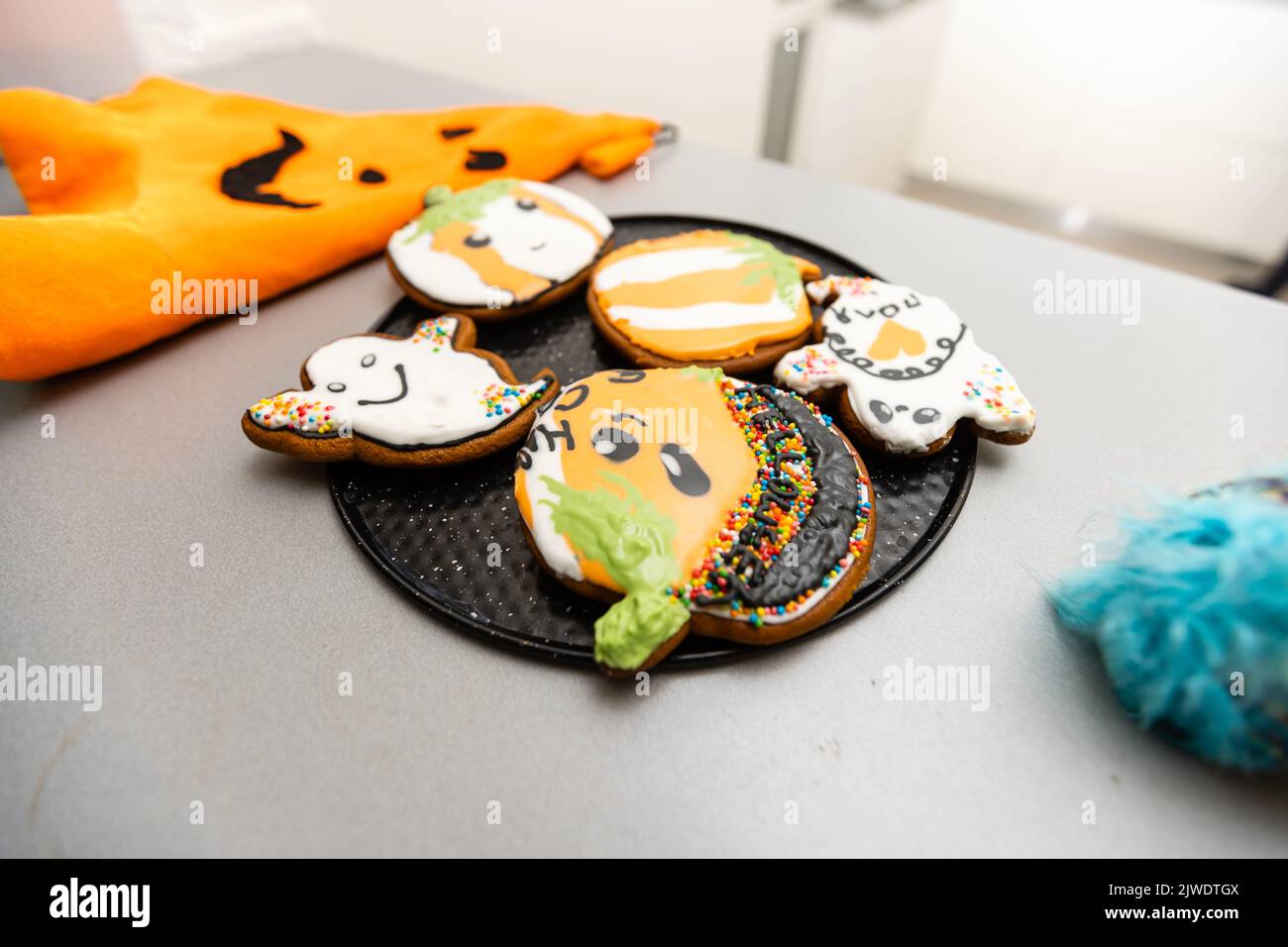 2pcs Moules à Citrouille, Silicone Moule Halloween Citrouille Pour Thanksgiving Et Réunions De Famille Pour Bonbons Chocolats Et Biscuits Boulangerie