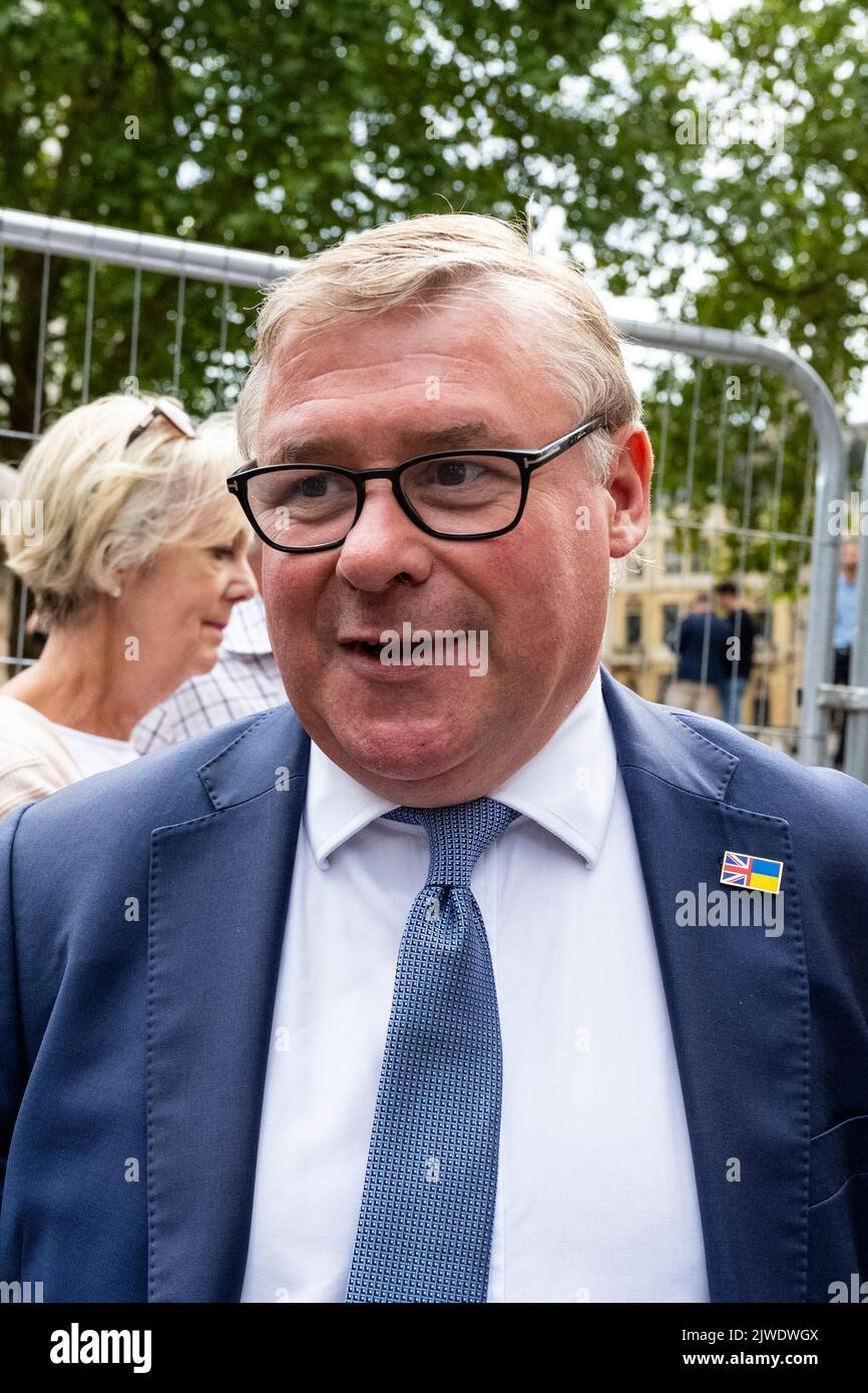 Londres, Royaume-Uni. 5 septembre 2022. Mark François arrive au centre de la reine Elizabeth II à Westminster avant que Liz Truss soit annoncé comme nouveau chef du Parti conservateur et premier ministre après la démission de Boris Johnson. Credit: Stephen Chung / Alamy Live News Banque D'Images