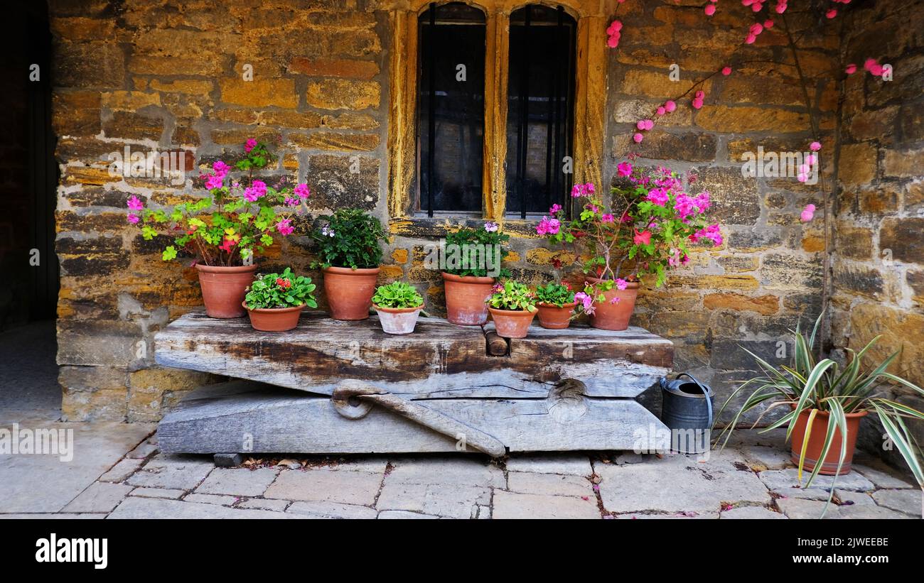 Terrasse de jardin sur mesure - John Gollop Banque D'Images