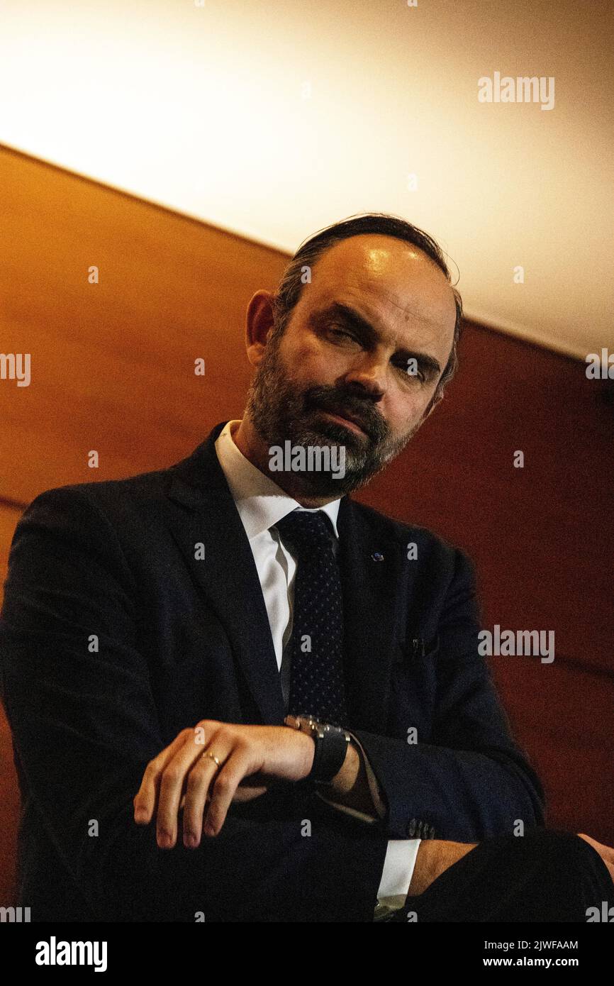 Édouard Charles Philippe est un homme politique français qui occupe depuis 2020 le poste de maire du Havre, et qui a occupé le poste de 2010 à 2017. Il a été Premier ministre de la France du 15 mai 2017 au 3 juillet 2020 sous la présidence d'Emmanuel Macron. Bretagne, France. Banque D'Images