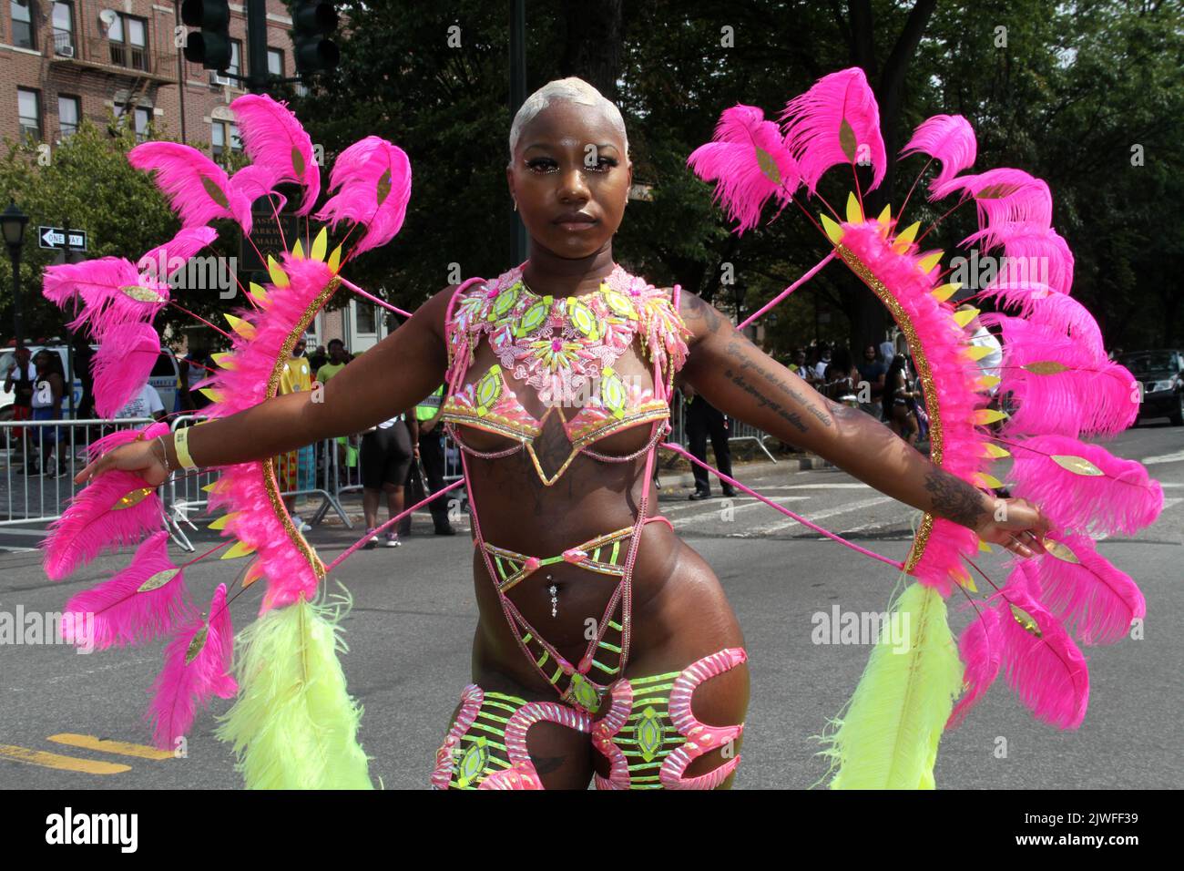 5 septembre 2022, New York, New York, Etats-Unis : 5 septembre, 2022 NEW YORK .Fête du travail .West Indian American Day Parade qui se tient chaque année les marcheurs dansent et célèbrent avec des costumes colorés et de magnifiques flotteurs. (Image de crédit : © Bruce Cotler/ZUMA Press Wire) Banque D'Images
