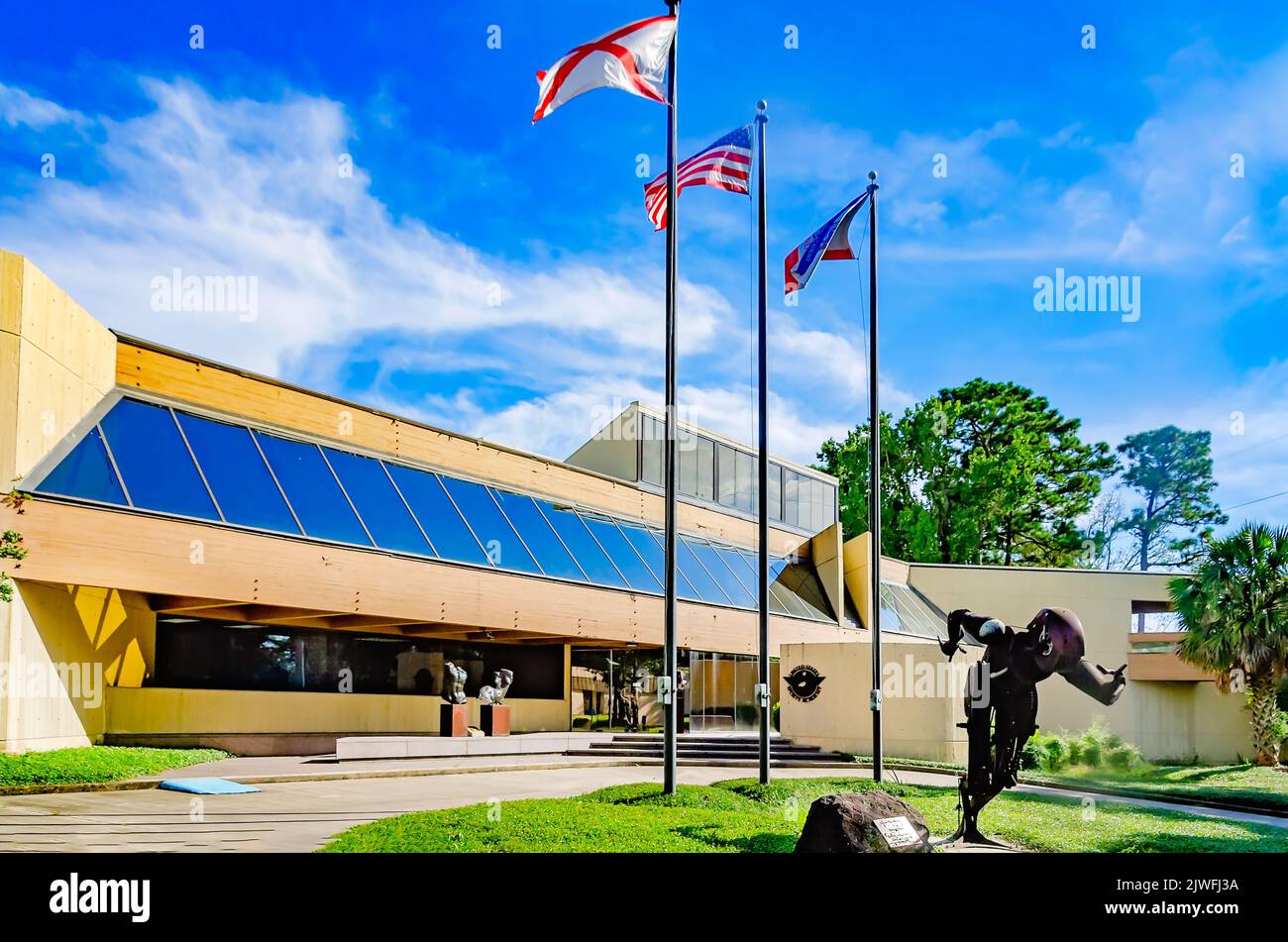 « Borzov the Sprinter », une sculpture de Bruce Larsen, est photographiée à l’Académie des sports des États-Unis et au musée d’art sportif américain de Daphne, en Alabama. Banque D'Images
