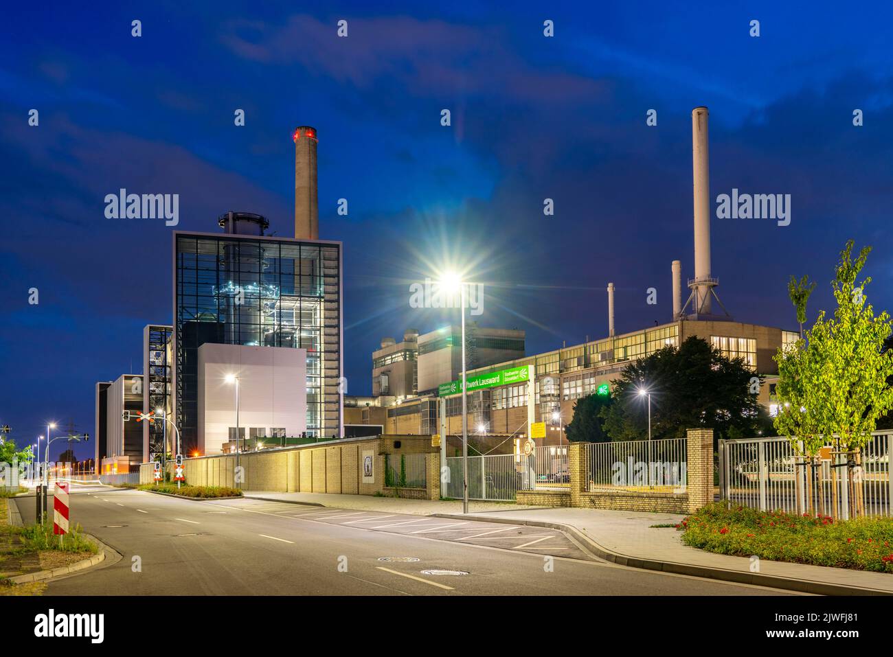 La centrale à gaz naturel de Lausward, la centrale à turbine à gaz et à vapeur la plus efficace au monde, produit de l'électricité et du chauffage urbain, onu Banque D'Images