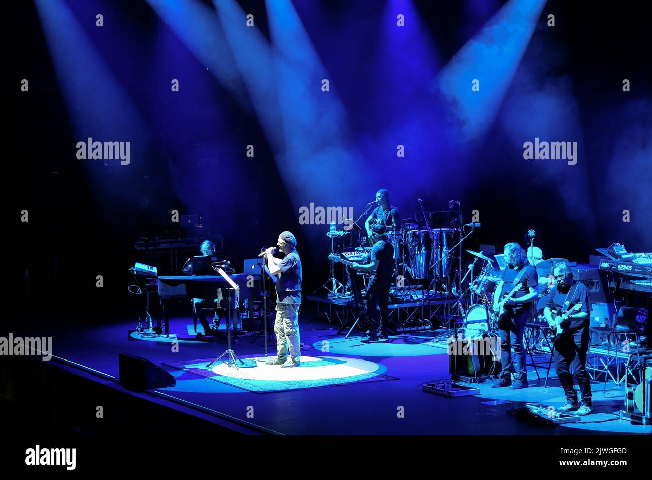 Vérone, Italie. 5th septembre 2022. La chanteuse italienne Samuele Bersani au cours de ses spectacles en direct à Vérone, Teatro Romano pour sa tournée de Cinéma Samuele 2022 crédit: Roberto Tommasini/Alay Live News Banque D'Images