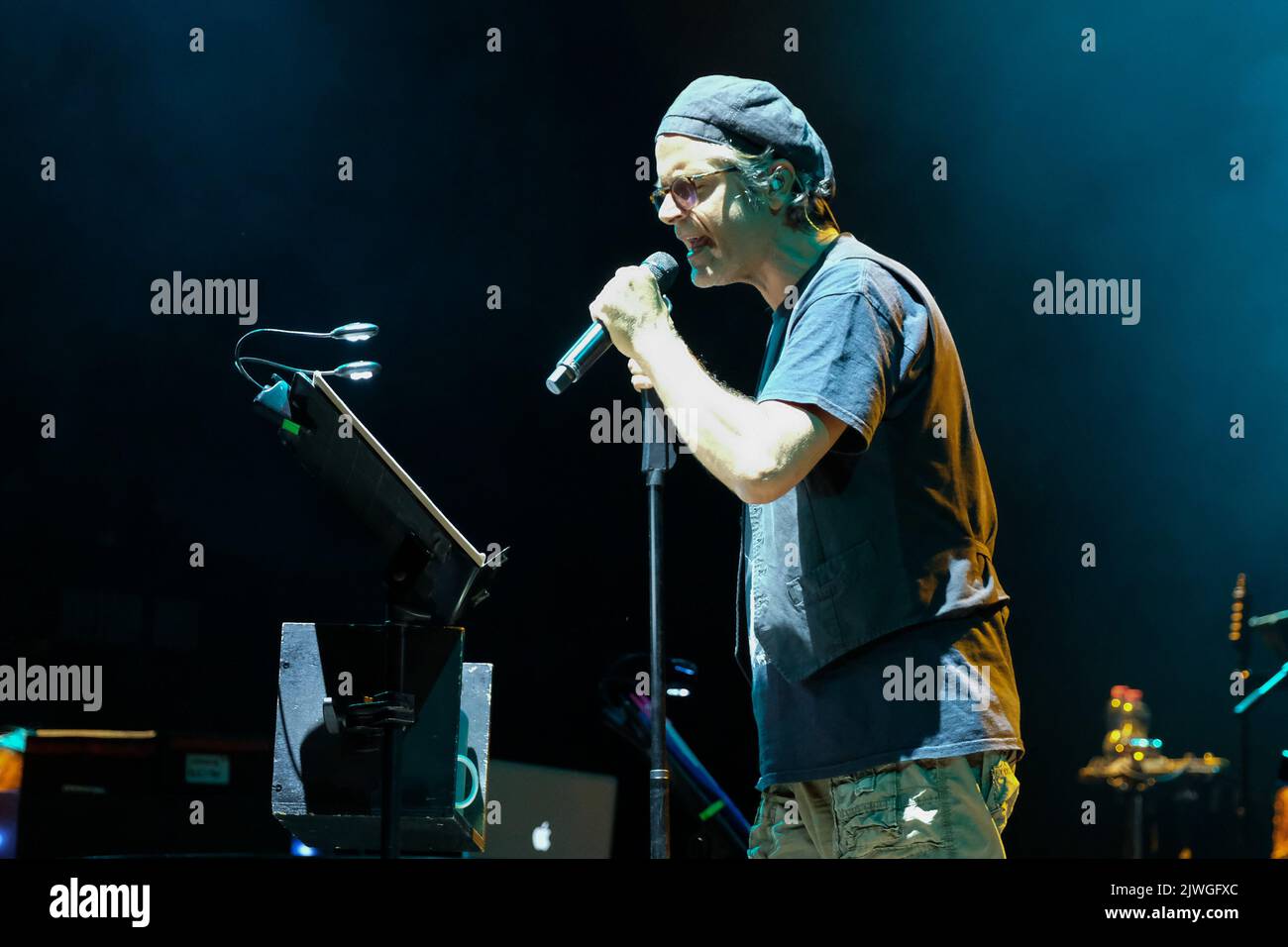 Vérone, Italie. 5th septembre 2022. La chanteuse italienne Samuele Bersani au cours de ses spectacles en direct à Vérone, Teatro Romano pour sa tournée de Cinéma Samuele 2022 crédit: Roberto Tommasini/Alay Live News Banque D'Images