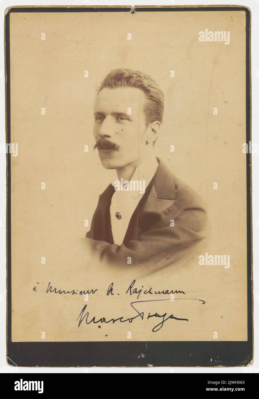 Portrait de Marco Pragi (1862-1929), dramaturge italien, librettiste (buste) - photographie avec dévouement à Aleksander Rajchman. Unknown, photographe, Circolo Fotografico Lombardo (Mediolan ; organizacja ; 1889-1930), éditeur Banque D'Images