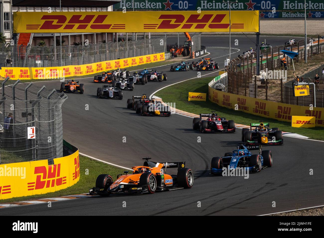 Pays-Bas, Belgique - 04/08/2022, début de la course, 11 DRUGOVICH Felipe (BRA), MP Motorsport, Dallara F2, action pendant la ronde 12th du Championnat de Formule 2 de la FIA 2022, de 2 septembre à 4, 2022 sur le circuit Zandvoort, aux pays-Bas, Belgique - photo: Diederik Van Der Laan/DPPI/LiveMedia Banque D'Images
