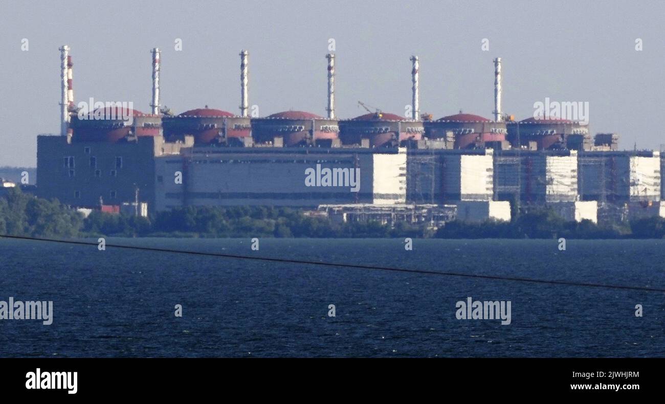 Photo de fichier prise en juin 2022 montre la centrale nucléaire de Zaporizhjia dans le sud de l'Ukraine. (Kyodo)==Kyodo photo via crédit: Newscom/Alay Live News Banque D'Images