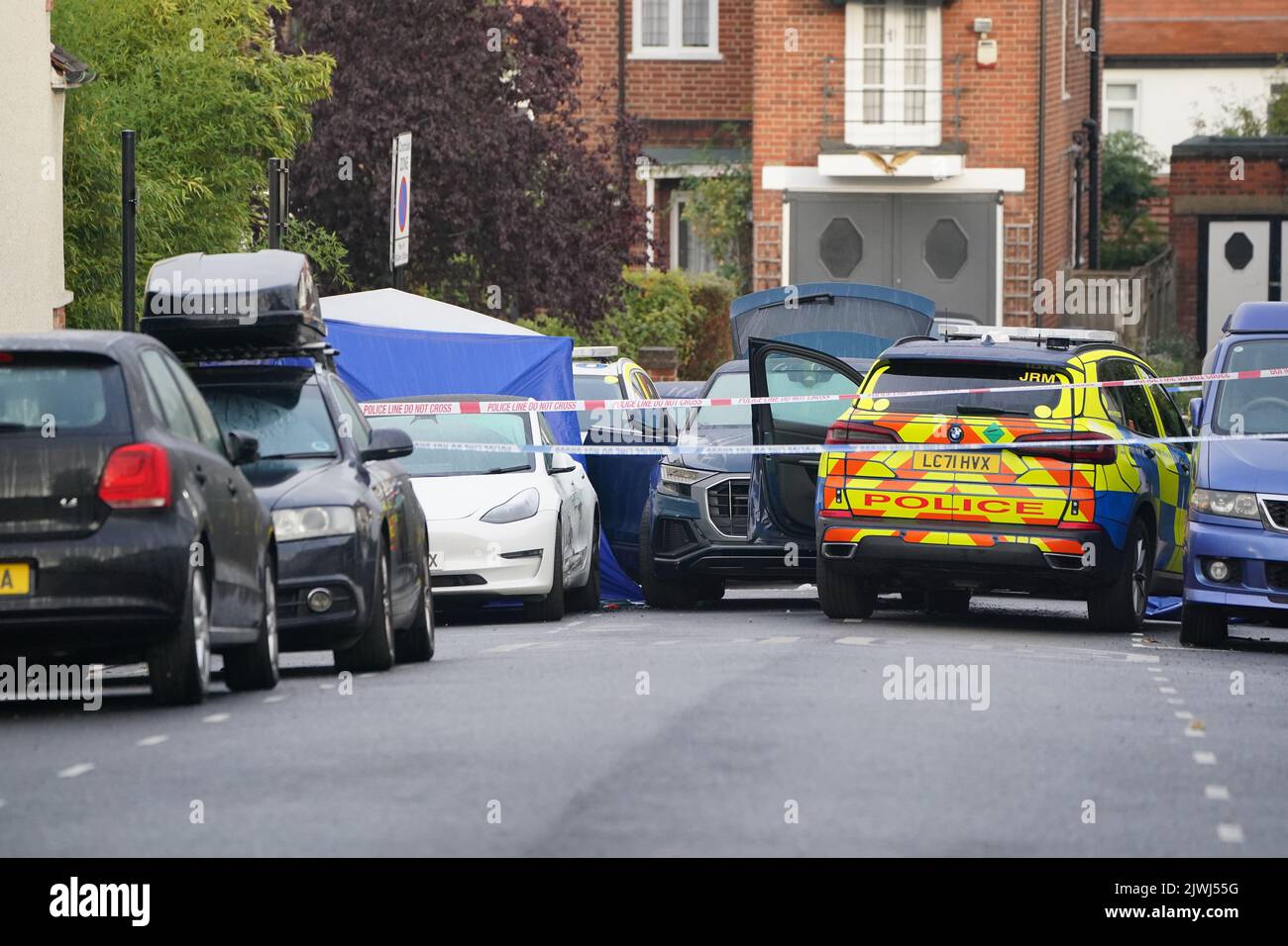Sur la scène de Kirkstall Gardens, Streatham Hill, au sud de Londres